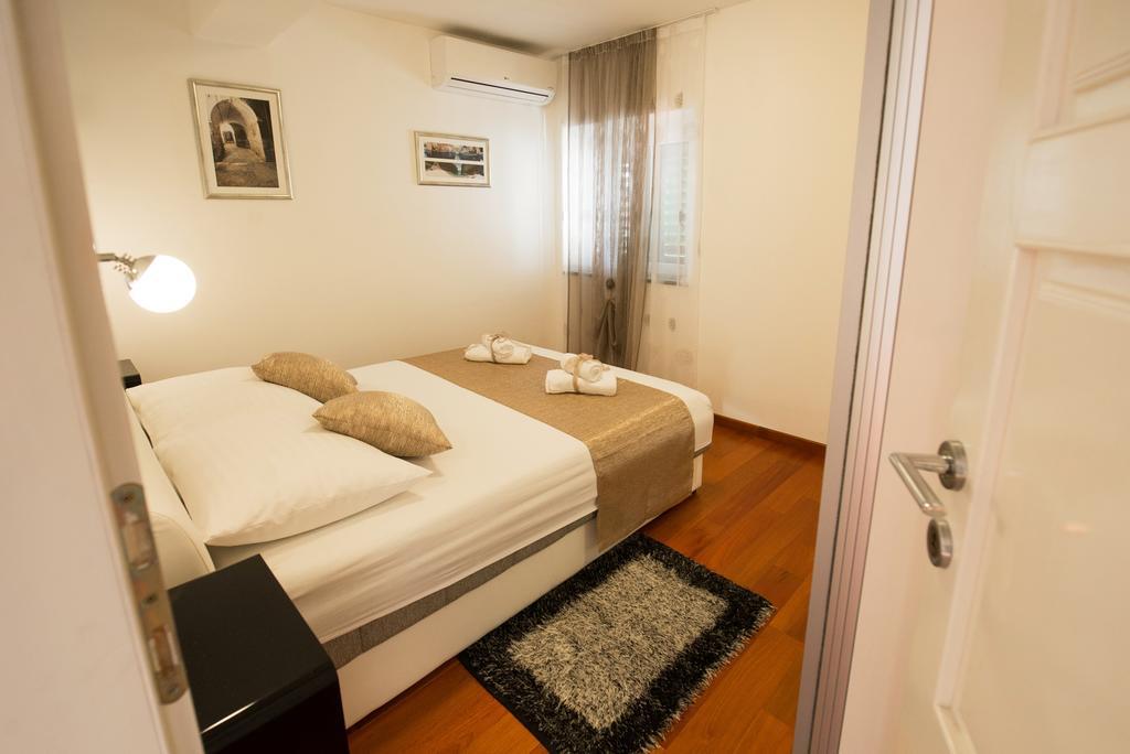 Penthouse Priuli Apartment Σπλιτ Εξωτερικό φωτογραφία